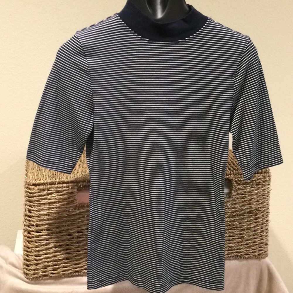 T La Mock Neck Shirt